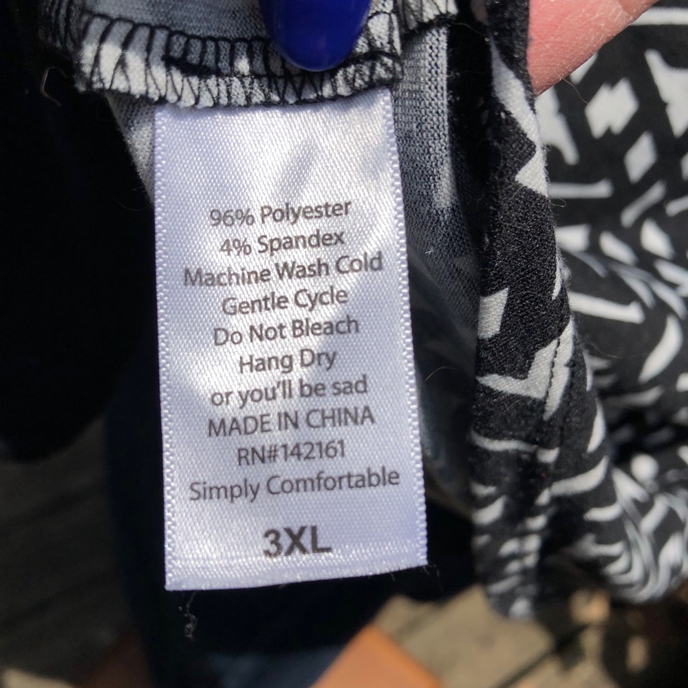 LuLaRoe Black and white pattern Randy - Picture 4 of 7